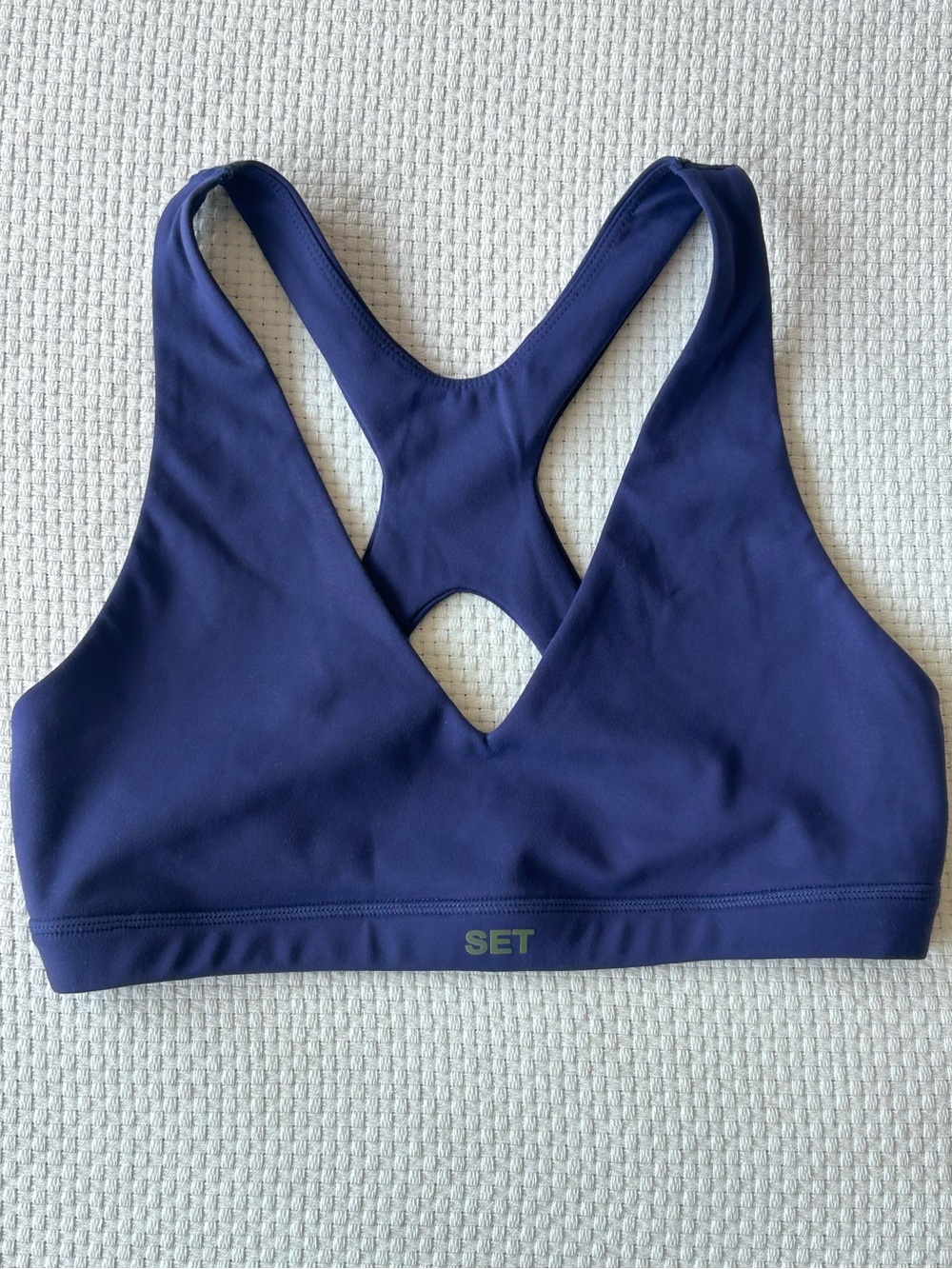 SET Active Sportbody Sporty Vault Bra - Lake - Medium - NWOT RARE SOLD OUT!